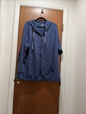 torrid Heathered Gray 'Happy Camper' Pullover